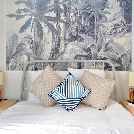 3 Pieces Elegant - Clim Terrasse Parking - Apartament