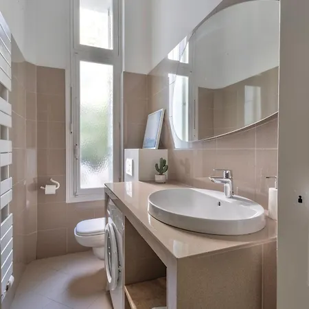 Apartament 3 Pieces Elegant - Clim Terrasse Parking - Saint-Raphaël