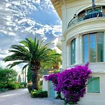 3 Pieces Elegant - Clim Terrasse Parking - *