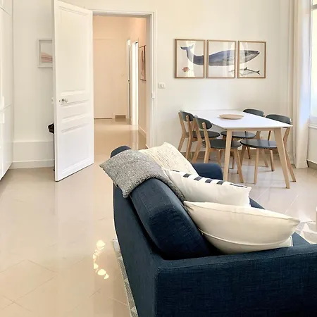 3 Pieces Elegant - Clim Terrasse Parking - * Saint-Raphael (Var)