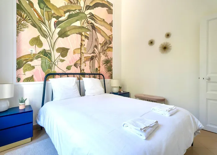 3 Pieces Elegant - Clim Terrasse Parking - 아파트