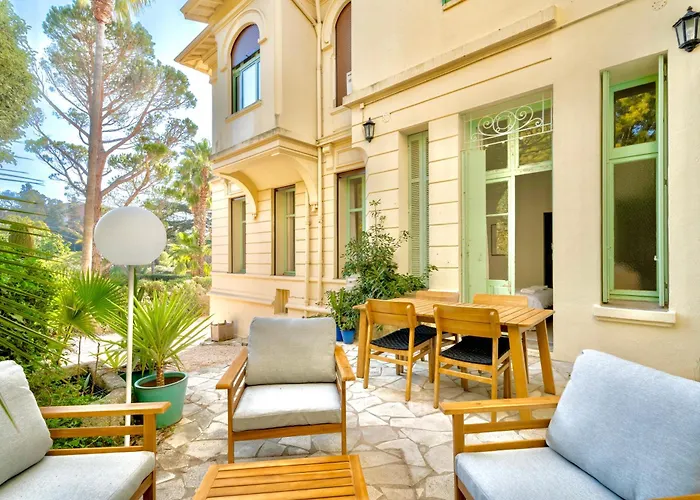 3 Pieces Elegant - Clim Terrasse Parking - *